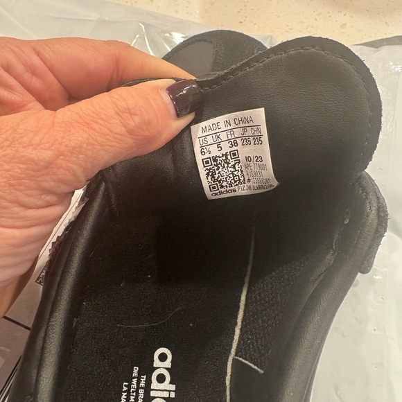 Adidas Black Sneakers with White Logo - Picture 5 of 9